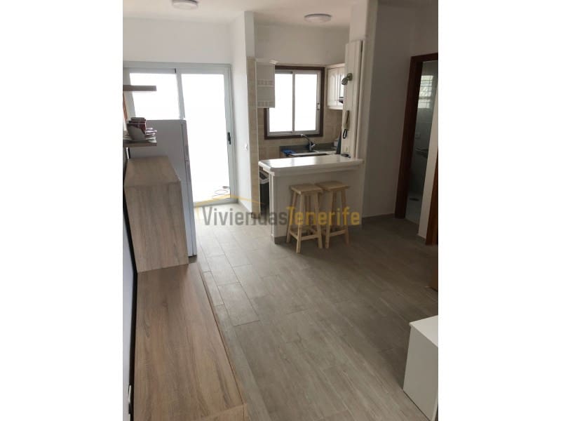 Huoneisto myytävänä paikassa Los Abrigos - 890 000 € (Ref: 9591879)