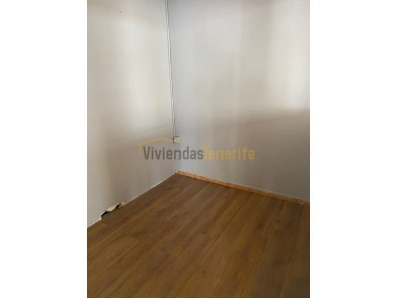 Commercial for rent in Las Rosas (Las Galletas) - € 1,600 (Ref: 9591880)