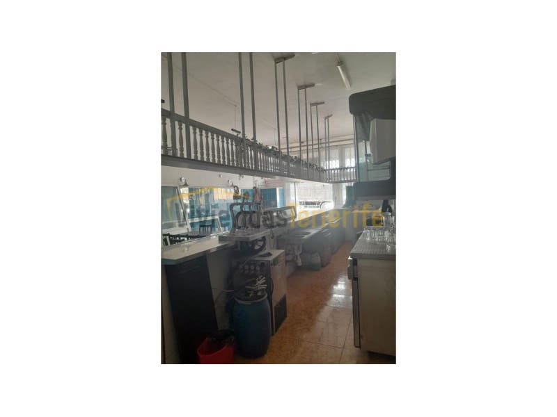 Commercial for sale in Las Chafiras (San Miguel) - € 300,000 (Ref: 9591886)