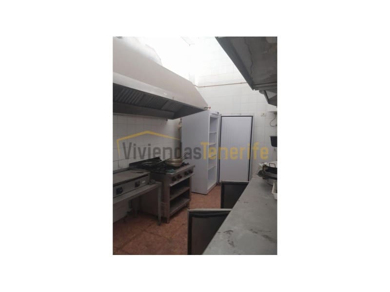 Commercial for sale in Las Chafiras (San Miguel) - € 300,000 (Ref: 9591886)