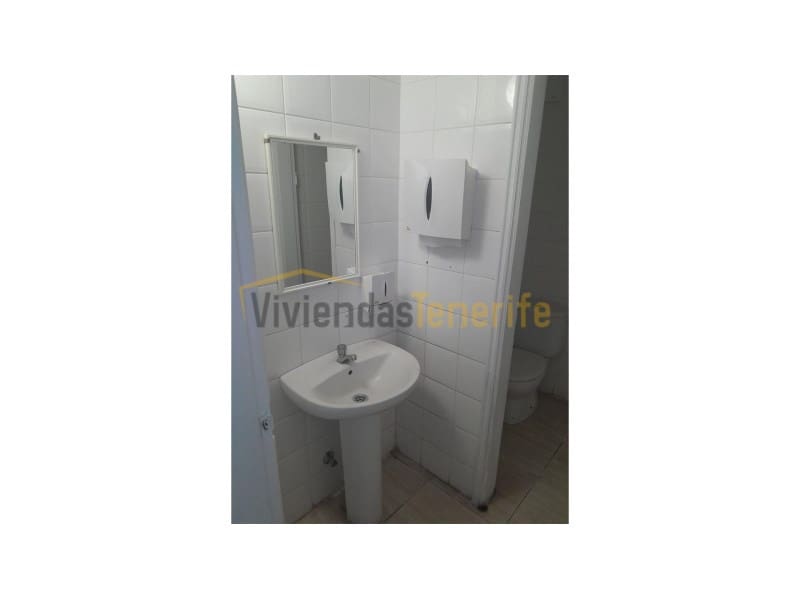 Commercial for sale in Las Chafiras (San Miguel) - € 300,000 (Ref: 9591886)