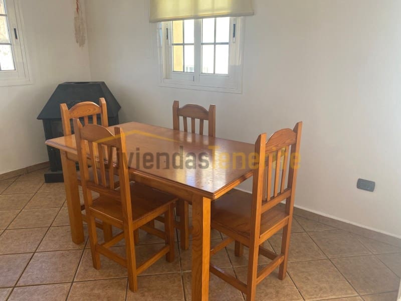 1 bedroom Townhouse for rent in Vilaflor with garage - € 850 (Ref: 9591889)