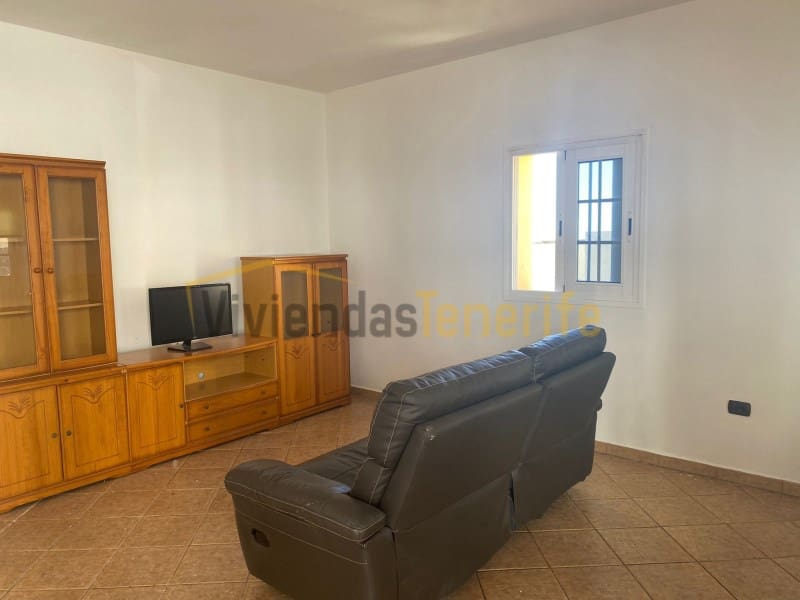 1 bedroom Townhouse for rent in Vilaflor with garage - € 850 (Ref: 9591889)