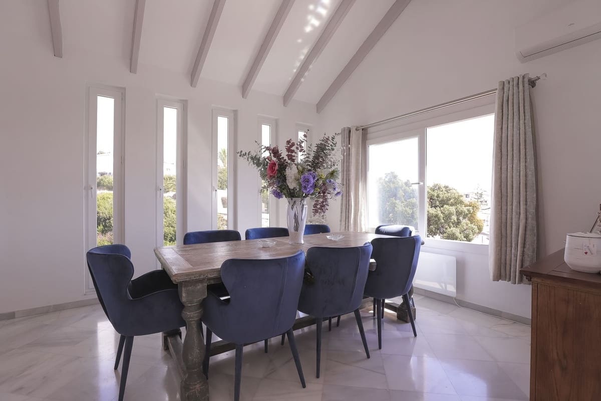 4 camera da letto Villa in vendita in Calahonda con piscina garage - 1.250.000 € (Rif: 9337059)