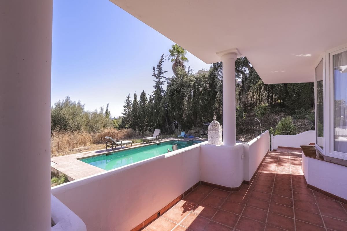 4 camera da letto Villa in vendita in Calahonda con piscina garage - 1.250.000 € (Rif: 9337059)