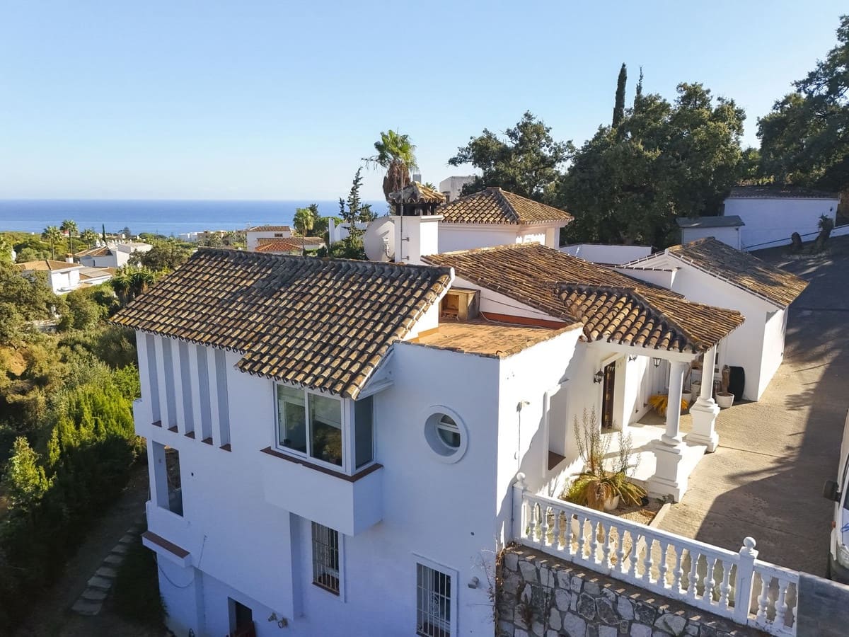 4 camera da letto Villa in vendita in Calahonda con piscina garage - 1.250.000 € (Rif: 9337059)