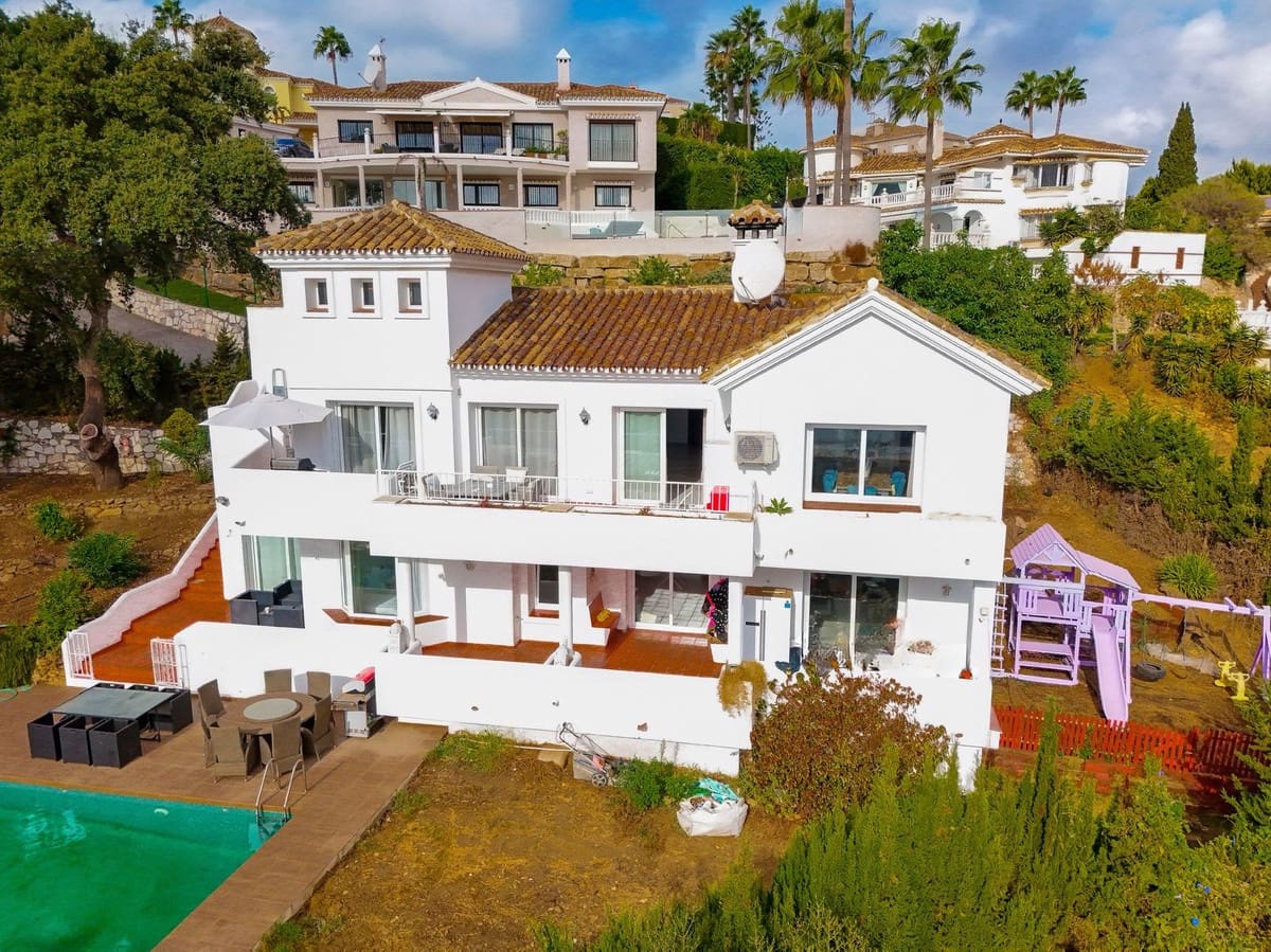 4 camera da letto Villa in vendita in Calahonda con piscina garage - 1.250.000 € (Rif: 9337059)