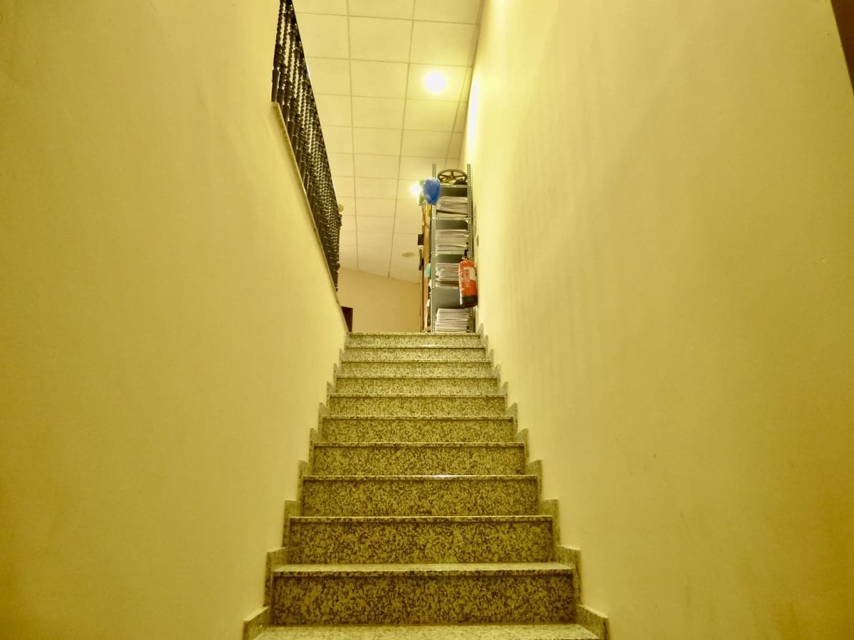 Kommersiell till salu i Cabopino med garage - 685 000 € (Ref: 9337062)