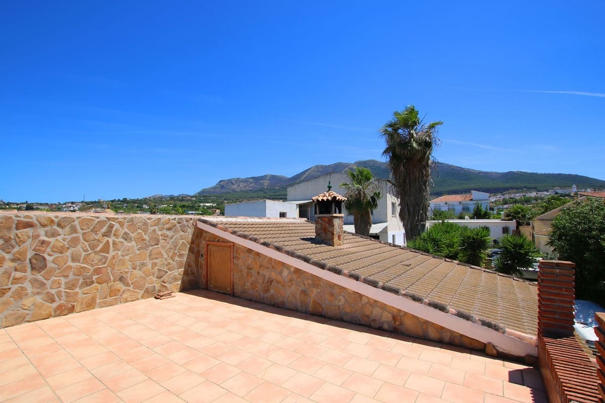 Komercyjne na sprzedaż w Alhaurin el Grande z garażem - 1 499 000 € (Ref: 9337064)