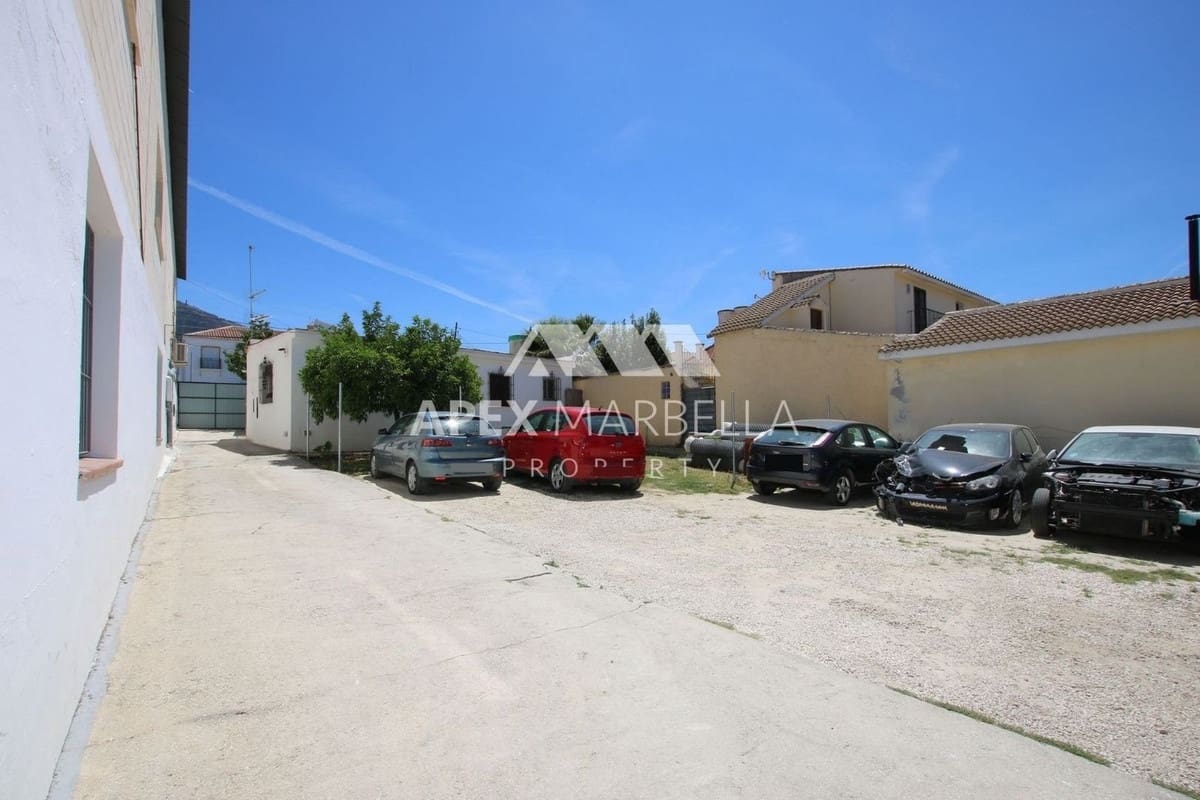 Komercyjne na sprzedaż w Alhaurin el Grande z garażem - 1 499 000 € (Ref: 9337064)