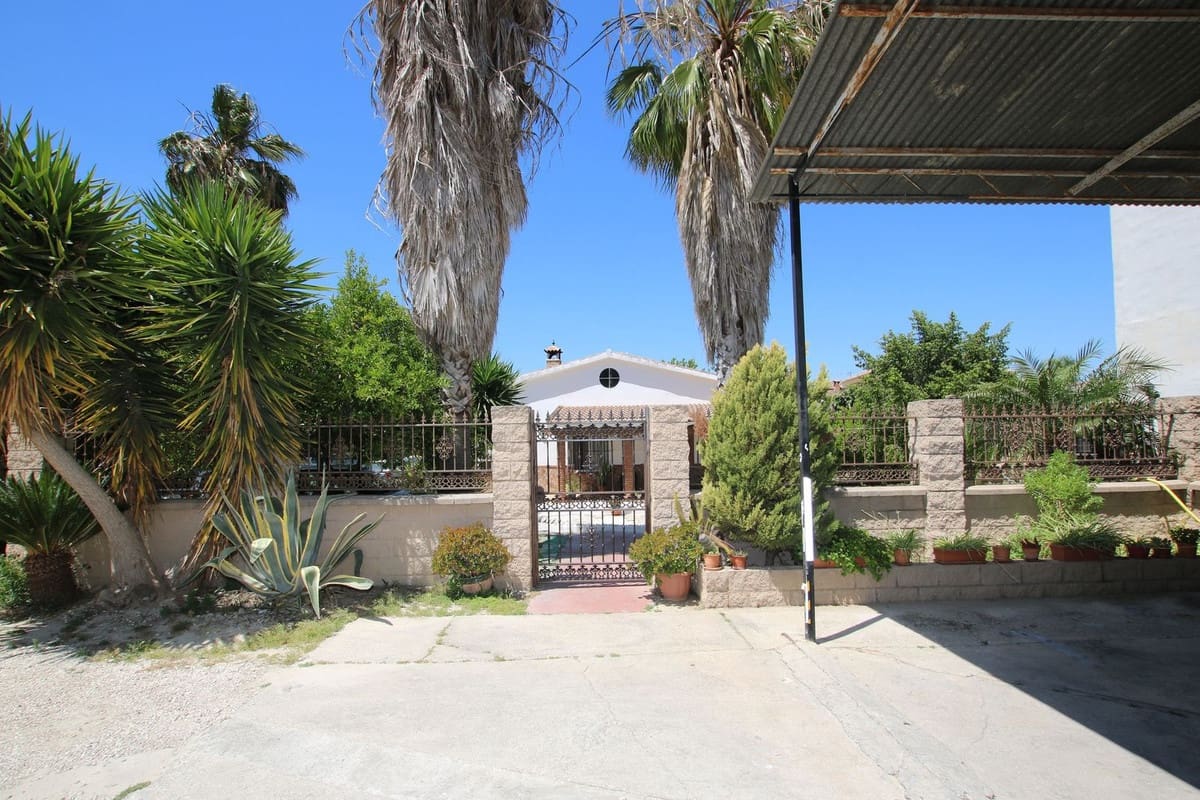 Komercyjne na sprzedaż w Alhaurin el Grande z garażem - 1 499 000 € (Ref: 9337064)