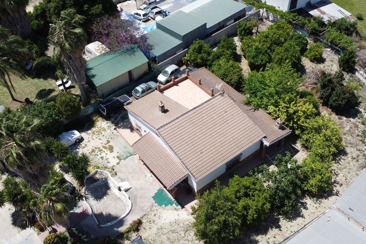 Komercyjne na sprzedaż w Alhaurin el Grande z garażem - 1 499 000 € (Ref: 9337064)