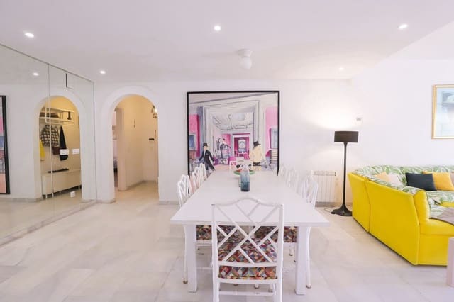 3 chambre Appartement à vendre à Cabopino, Marbella avec piscine - 1 050 000 € (Ref: 9402688)