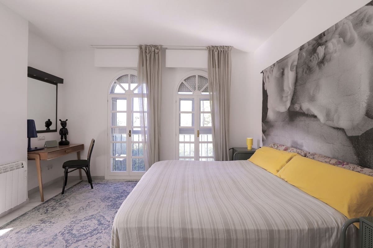 3 chambre Appartement à vendre à Cabopino avec piscine - 1 050 000 € (Ref: 9402688)