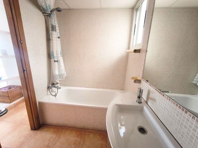 Apartamento Playa de 3 habitaciones en Isla Plana, Cartagena en venta con garaje - 179.000 € (Ref: 10106540)