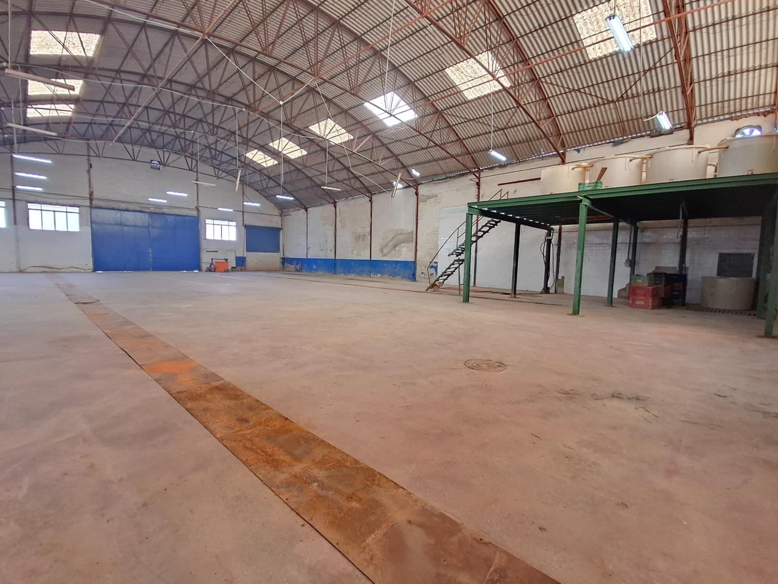 Business for sale in Algemesi - € 550,000 (Ref: 10017530)