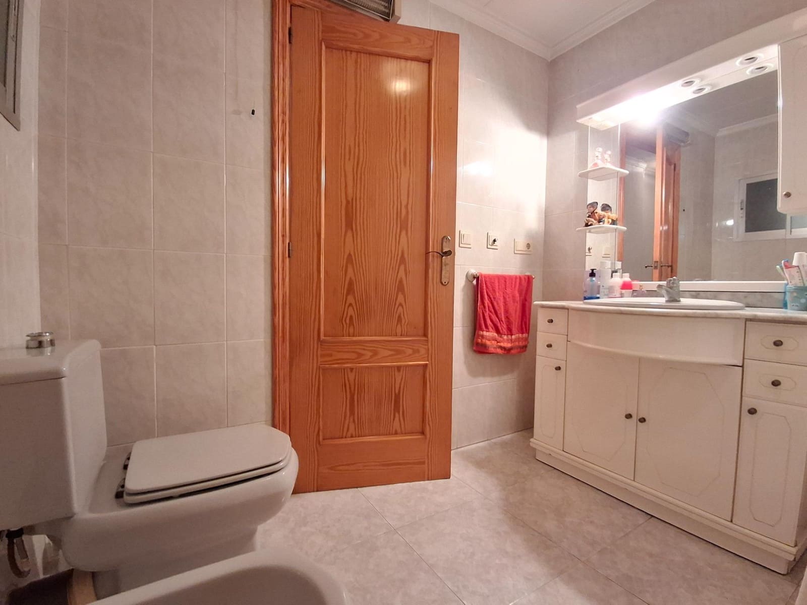 Casa em Banda para venda em Alzira - 200 000 € (Ref: 10035396)