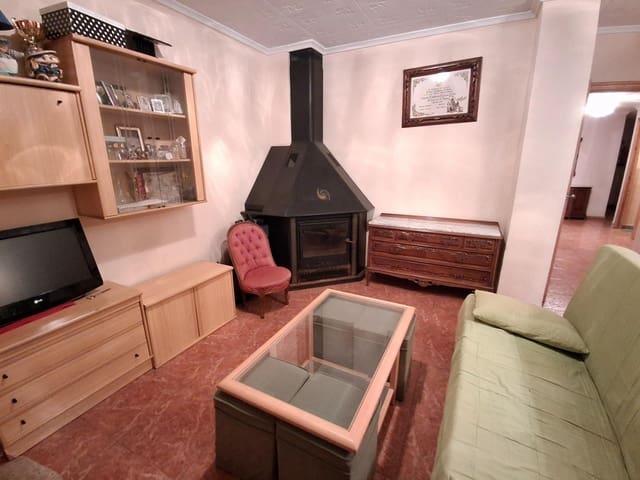 Casa em Banda para venda em Alzira - 200 000 € (Ref: 10035396)