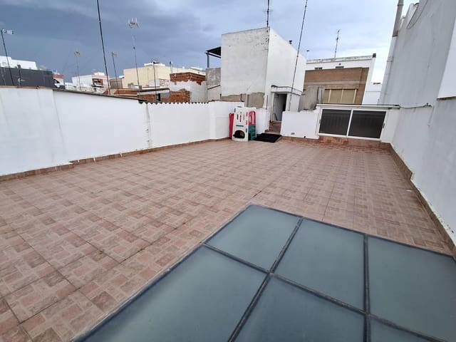 Casa em Banda para venda em Alzira - 200 000 € (Ref: 10035396)