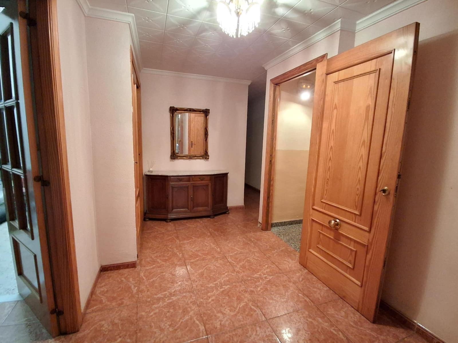 Casa em Banda para venda em Alzira - 200 000 € (Ref: 10035396)