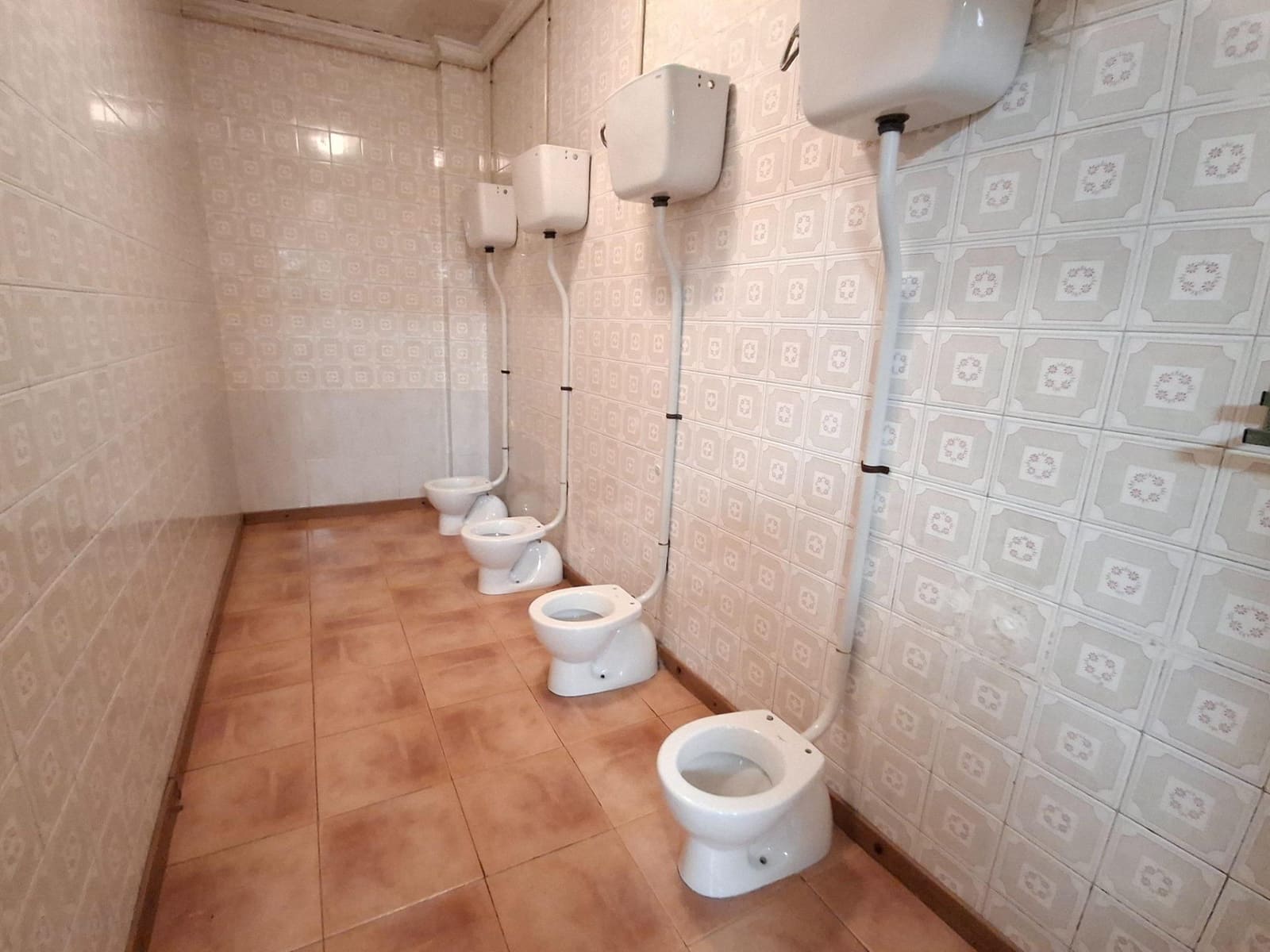 Casa em Banda para venda em Alzira - 200 000 € (Ref: 10035396)