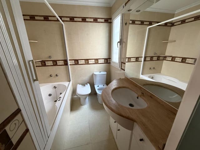 5 camera da letto Appartamento in vendita in Alzira - 210.000 € (Rif: 10055294)