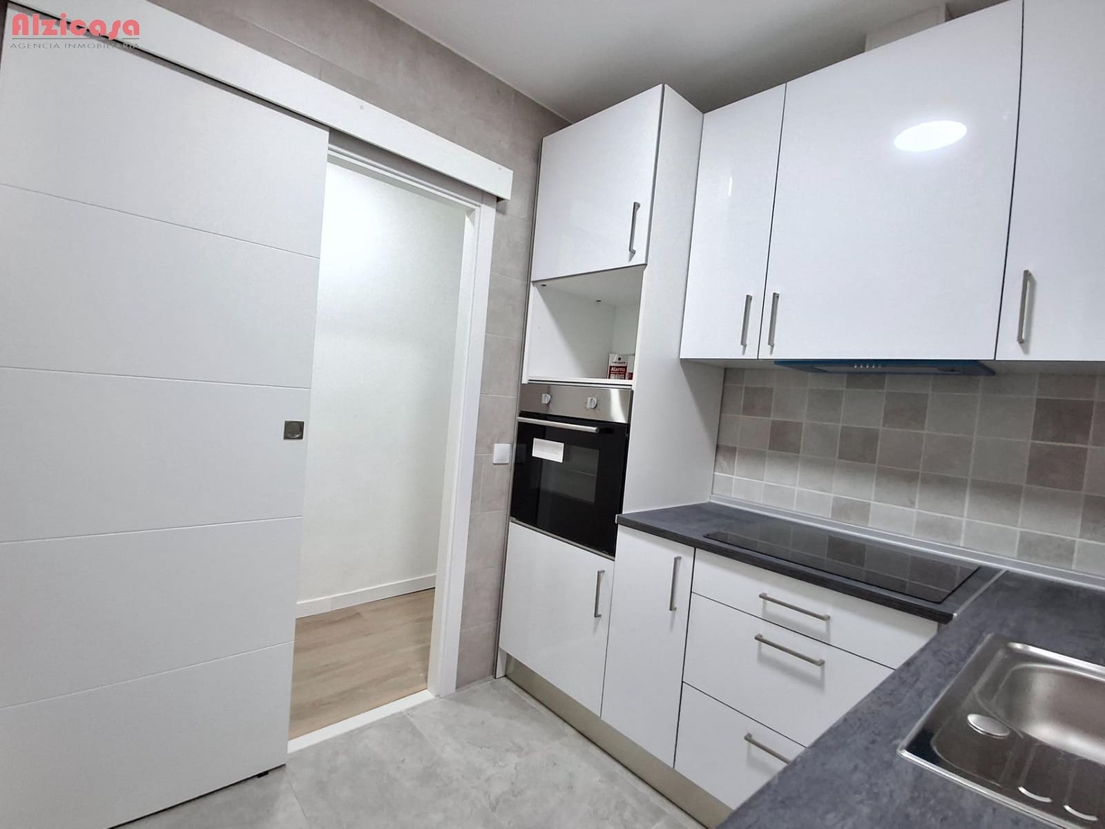 3 slaapkamer Flat te koop in Carcaixent - € 143.000 (Ref: 10075673)