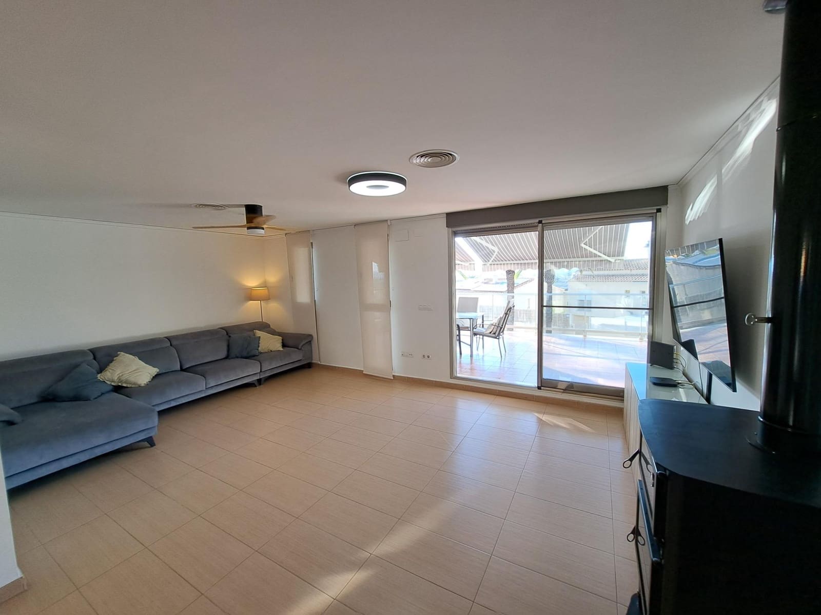 4 soveværelse Rækkehus til salg i Alzira med swimmingpool garage - € 390.000 (Ref: 10078392)