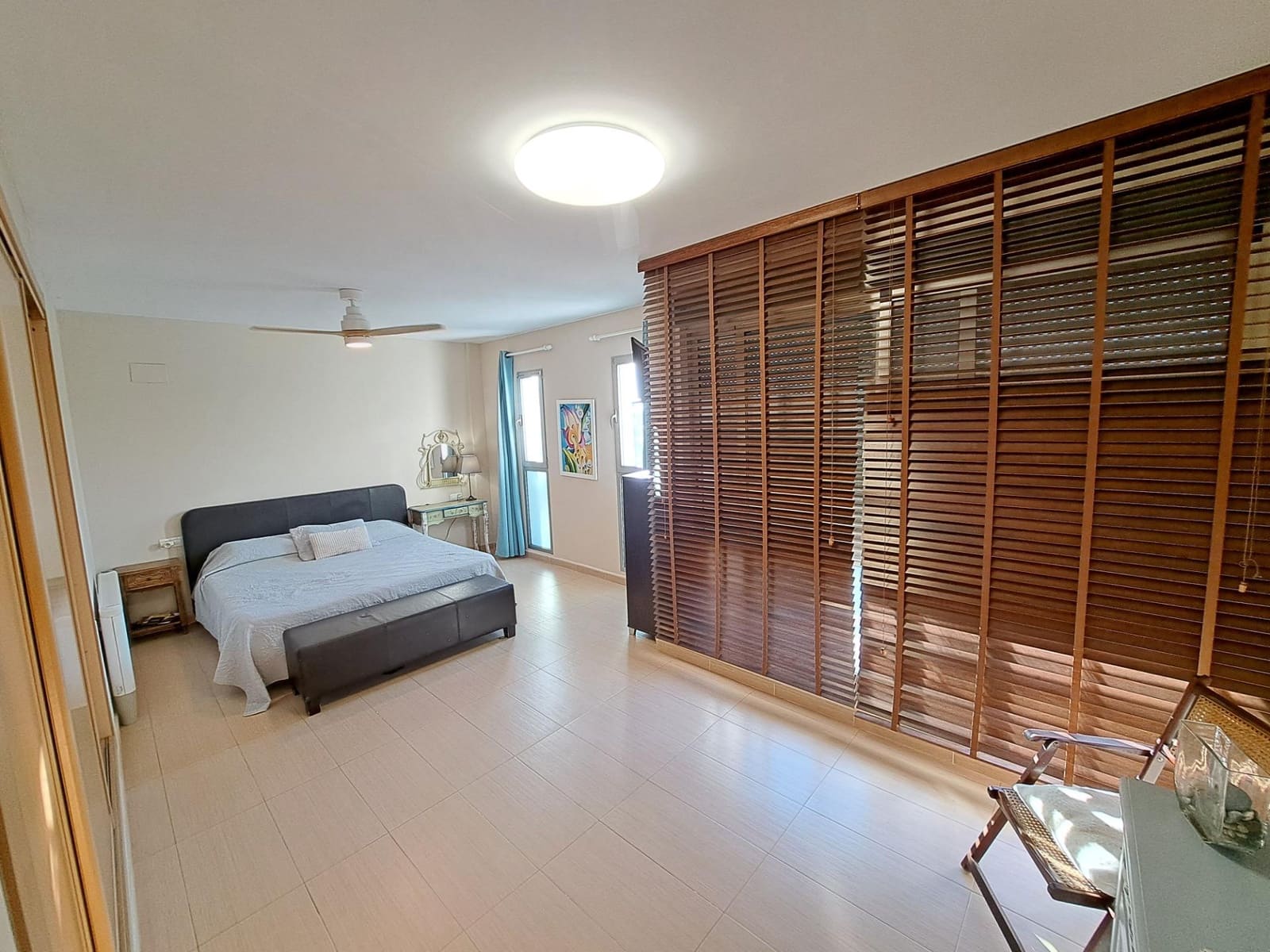 4 soveværelse Rækkehus til salg i Alzira med swimmingpool garage - € 390.000 (Ref: 10078392)