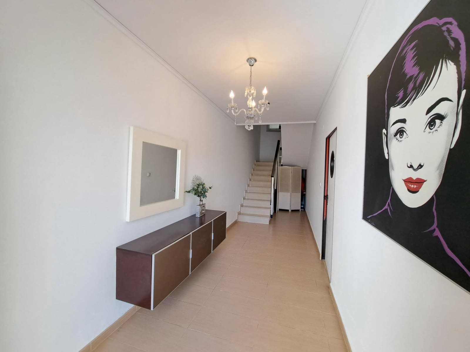 4 soveværelse Rækkehus til salg i Alzira med swimmingpool garage - € 390.000 (Ref: 10078392)