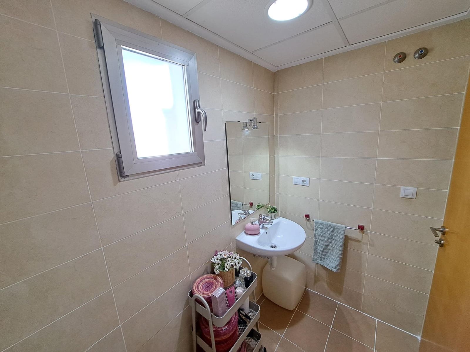 4 soveværelse Rækkehus til salg i Alzira med swimmingpool garage - € 390.000 (Ref: 10078392)