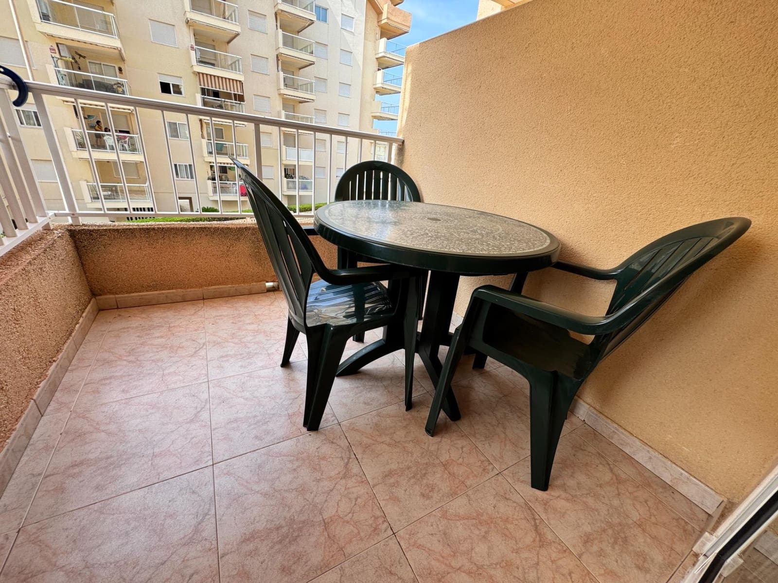 2 bedroom Apartment for sale in Xeraco with pool garage - € 240,000 (Ref: 10086165)