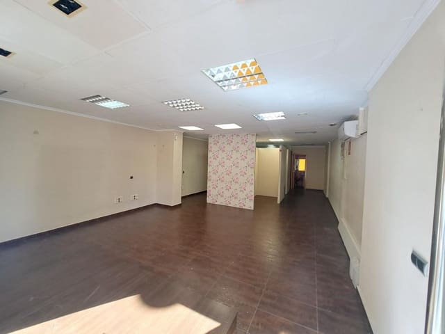 Comercial para arrendar em Alzira - 700 € (Ref: 10094684)