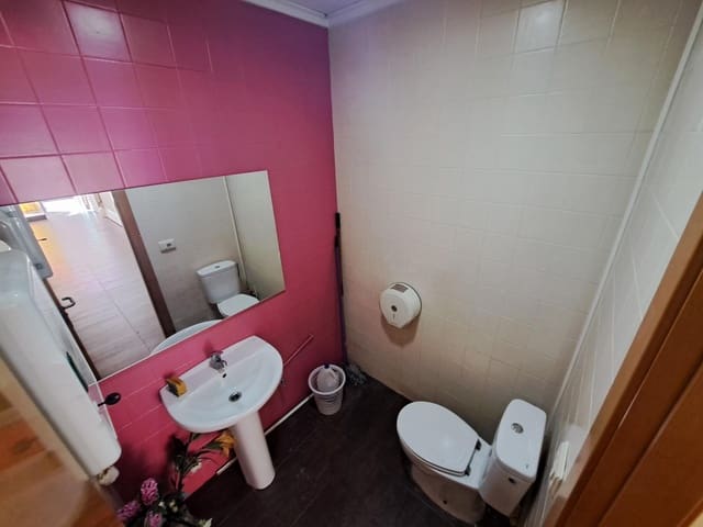 Comercial para arrendar em Alzira - 700 € (Ref: 10094684)