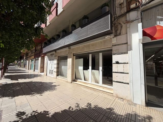 Commerciale da affittare in Alzira - 2.200 € (Rif: 10100456)