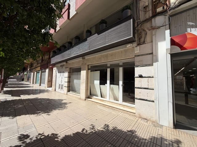 Commerciale da affittare in Alzira - 2.200 € (Rif: 10100456)