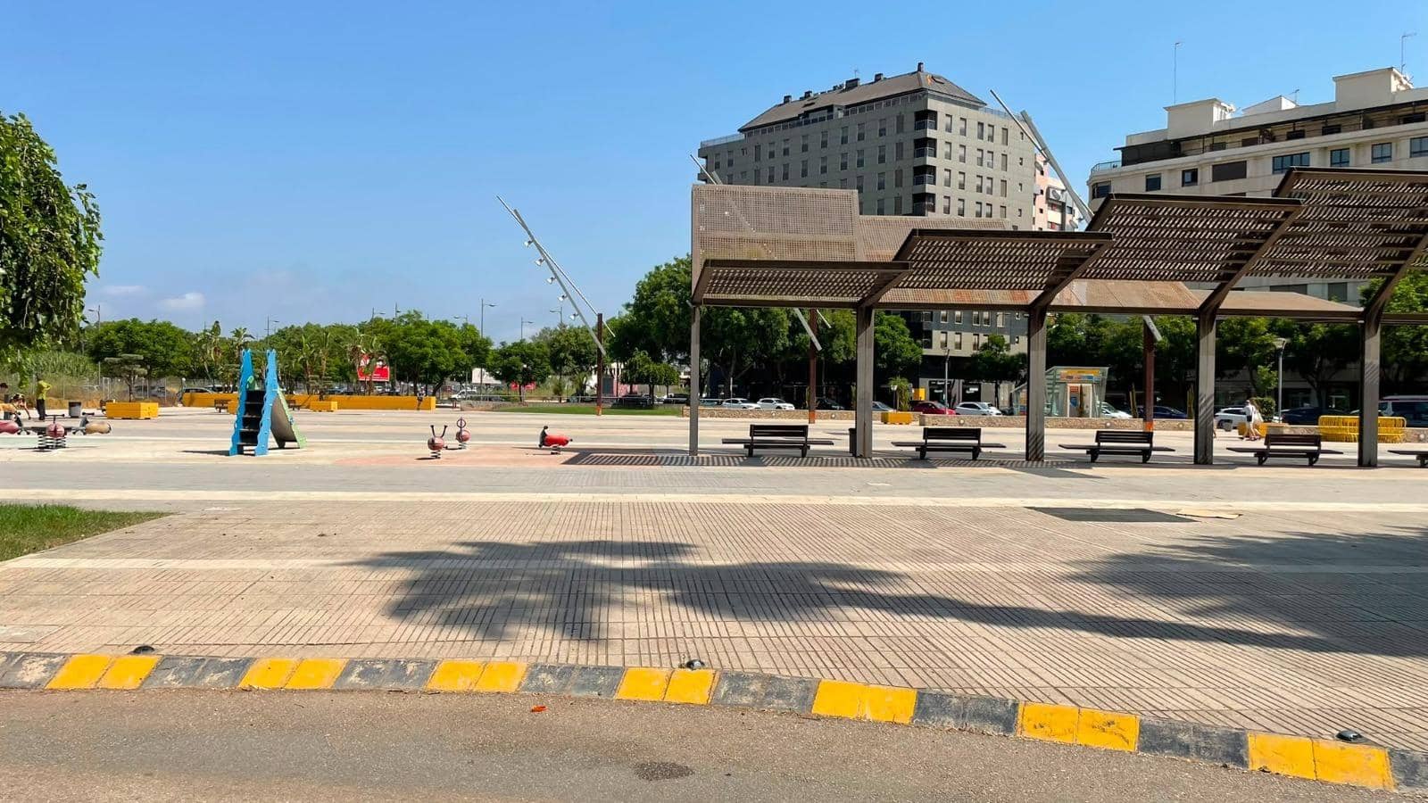 Local Commercial à vendre à Alzira - 377 000 € (Ref: 10102626)