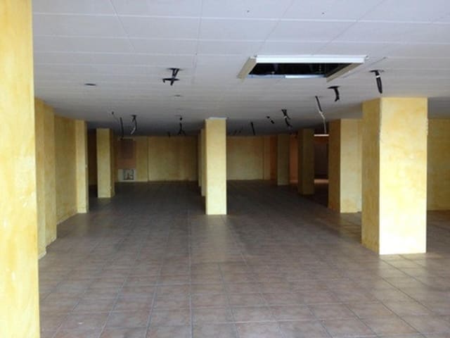 Local Commercial à vendre à Alzira - 377 000 € (Ref: 10102626)