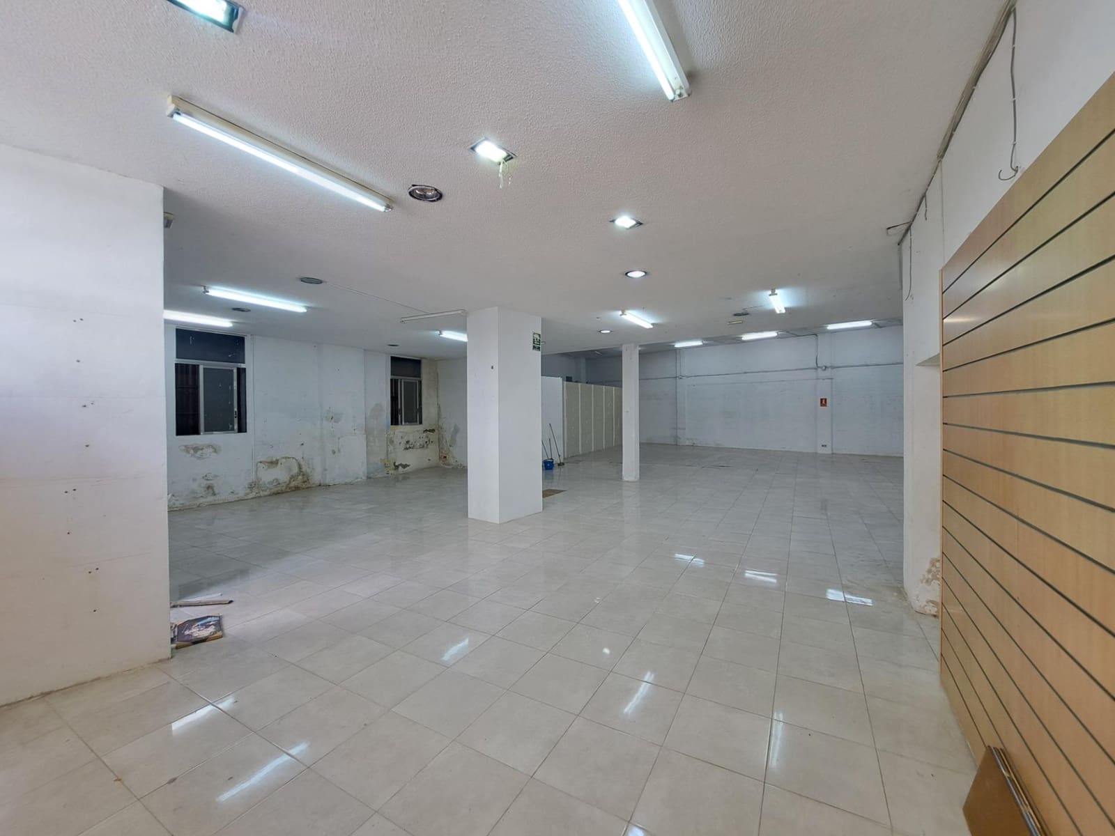 Gewerbe zu verkaufen in Alzira - 190.000 € (Ref: 10109693)
