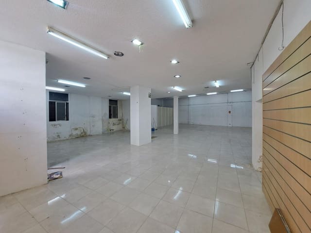 Gewerbe zu verkaufen in Alzira - 190.000 € (Ref: 10109693)
