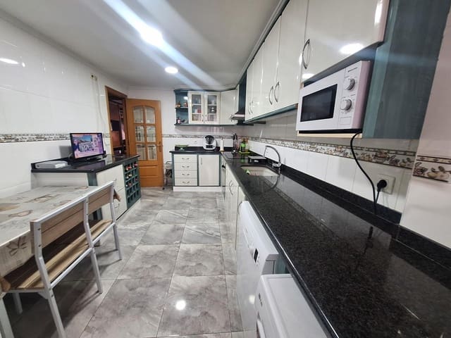 4 camera da letto Appartamento in vendita in Alzira - 162.000 € (Rif: 10109694)