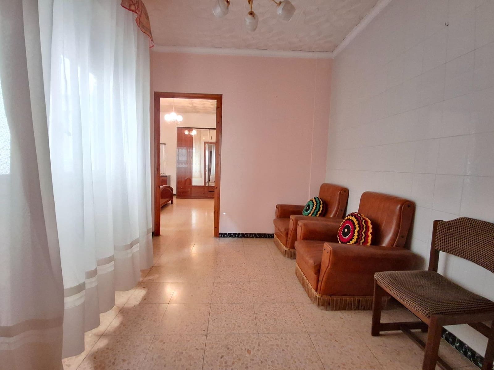 4 bedroom Townhouse for sale in Alzira - € 200,000 (Ref: 10120213)