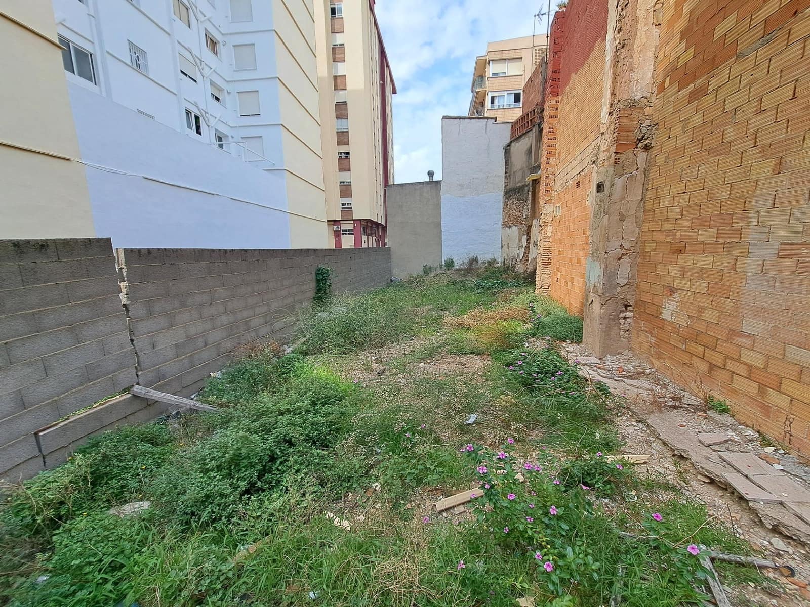 Byggegrund til salg i Alzira - € 90.000 (Ref: 10129501)