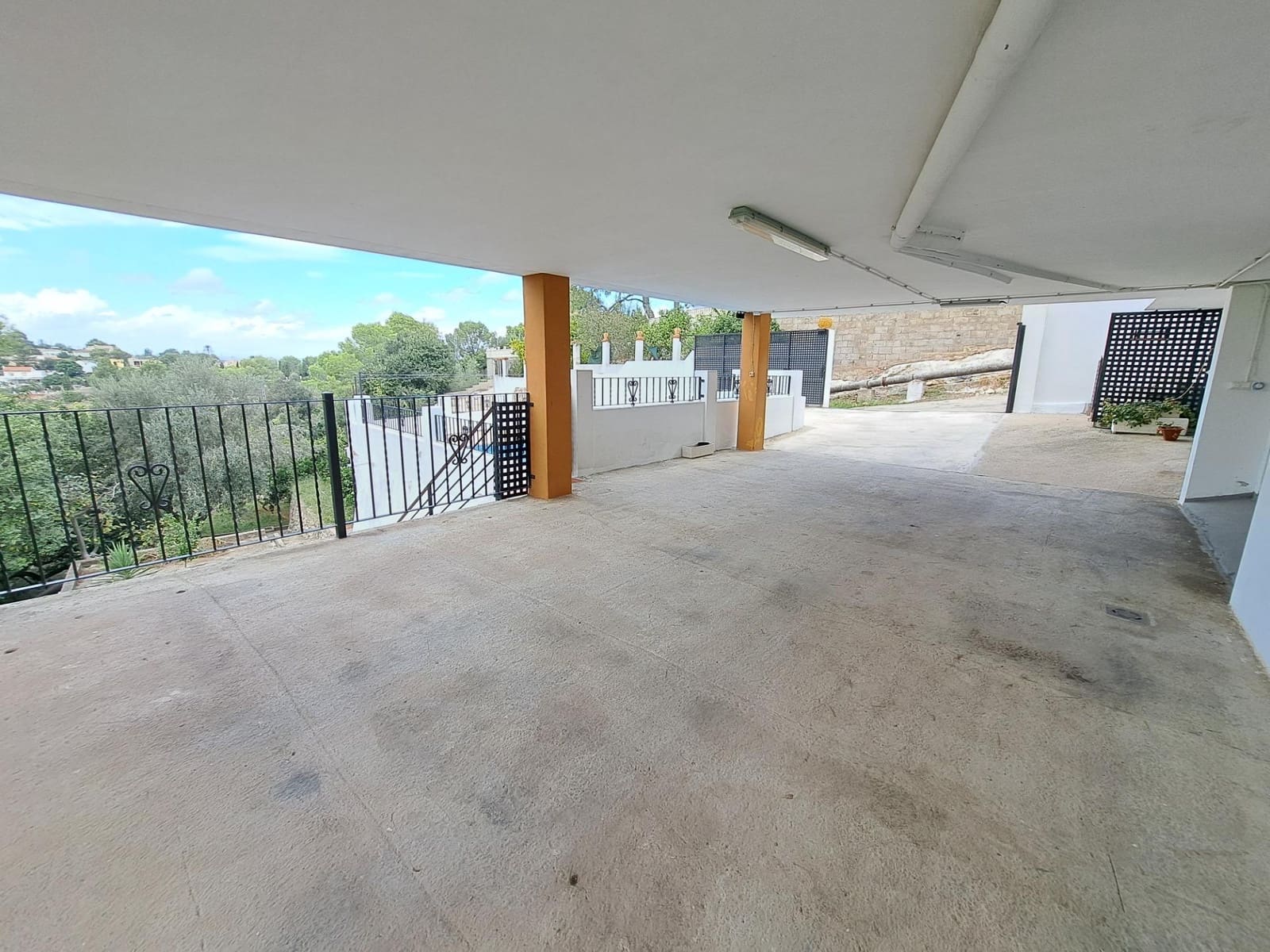 5 slaapkamer Flat te koop in Alzira met zwembad - € 425.000 (Ref: 10147142)