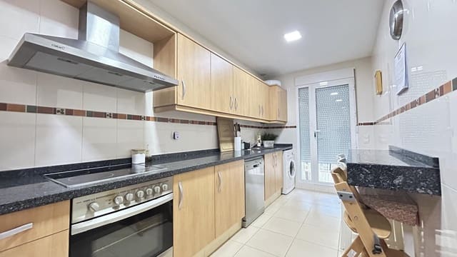 3 soveværelse Rækkehus til salg i Carcaixent med garage - € 185.000 (Ref: 10157924)