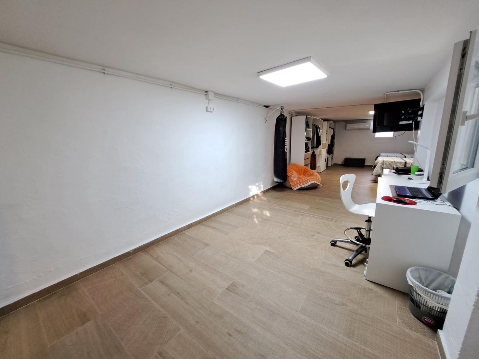 4 soverom Villa til salgs i Alzira med svømmebasseng garasje - € 280 000 (Ref: 10171609)