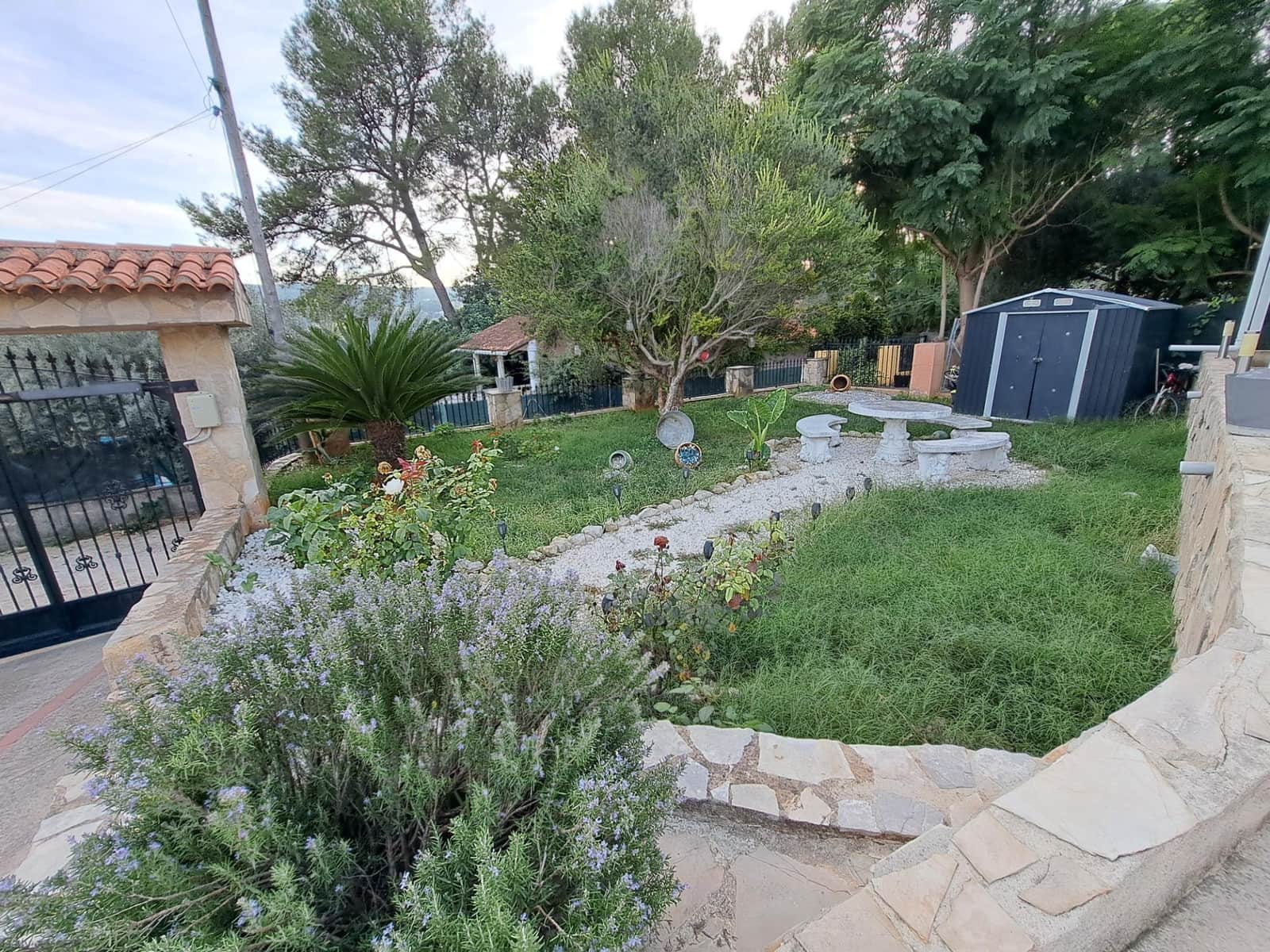 4 soverom Villa til salgs i Alzira med svømmebasseng garasje - € 280 000 (Ref: 10171609)