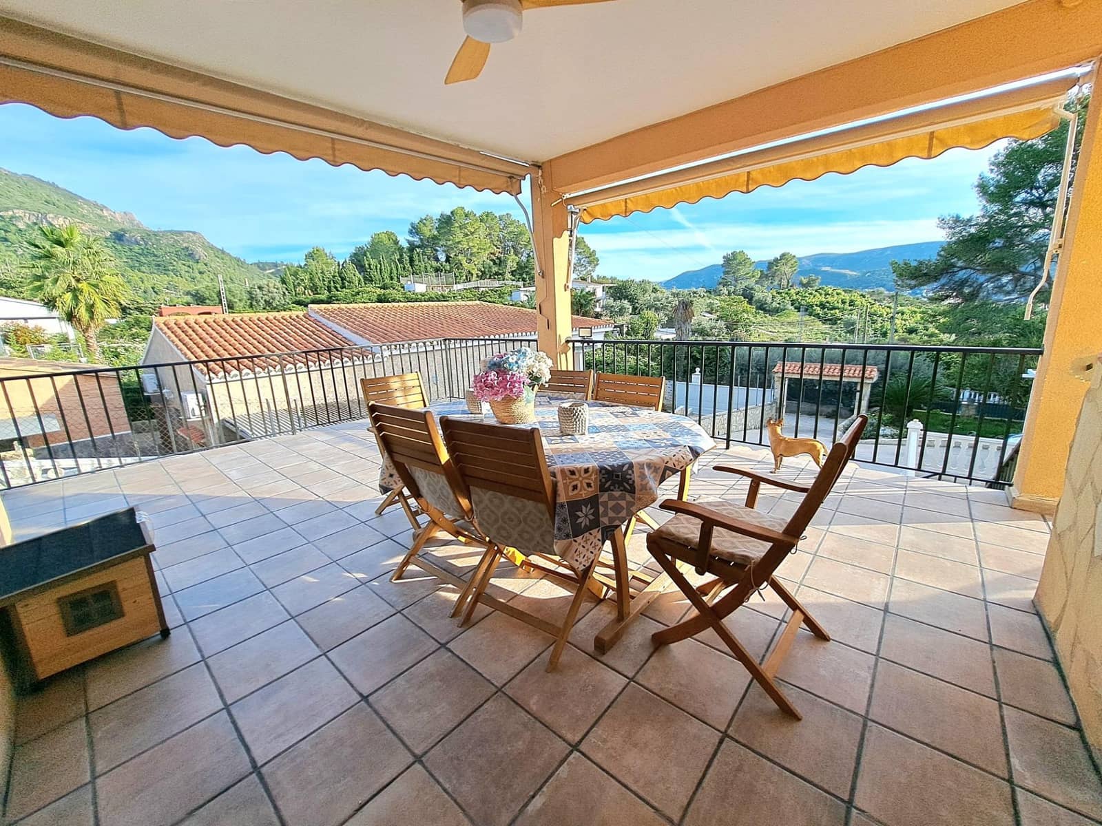 4 soverom Villa til salgs i Alzira med svømmebasseng garasje - € 280 000 (Ref: 10171609)