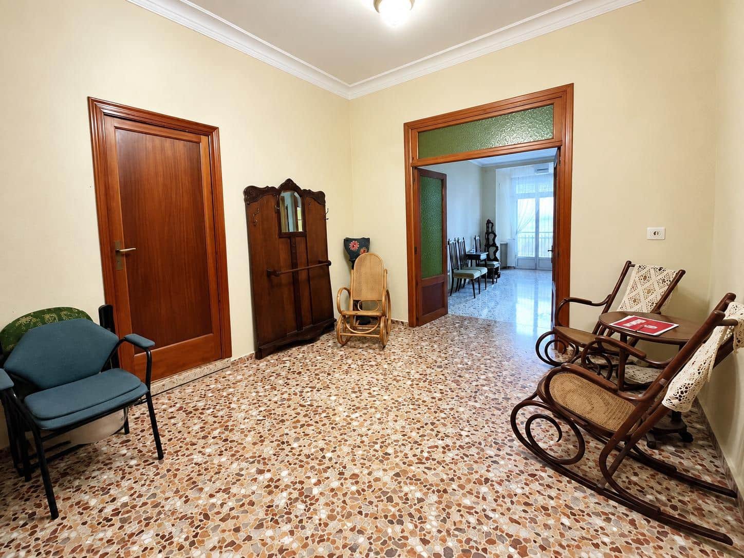 5 slaapkamer Huis te koop in Carcaixent met garage - € 180.000 (Ref: 10173970)