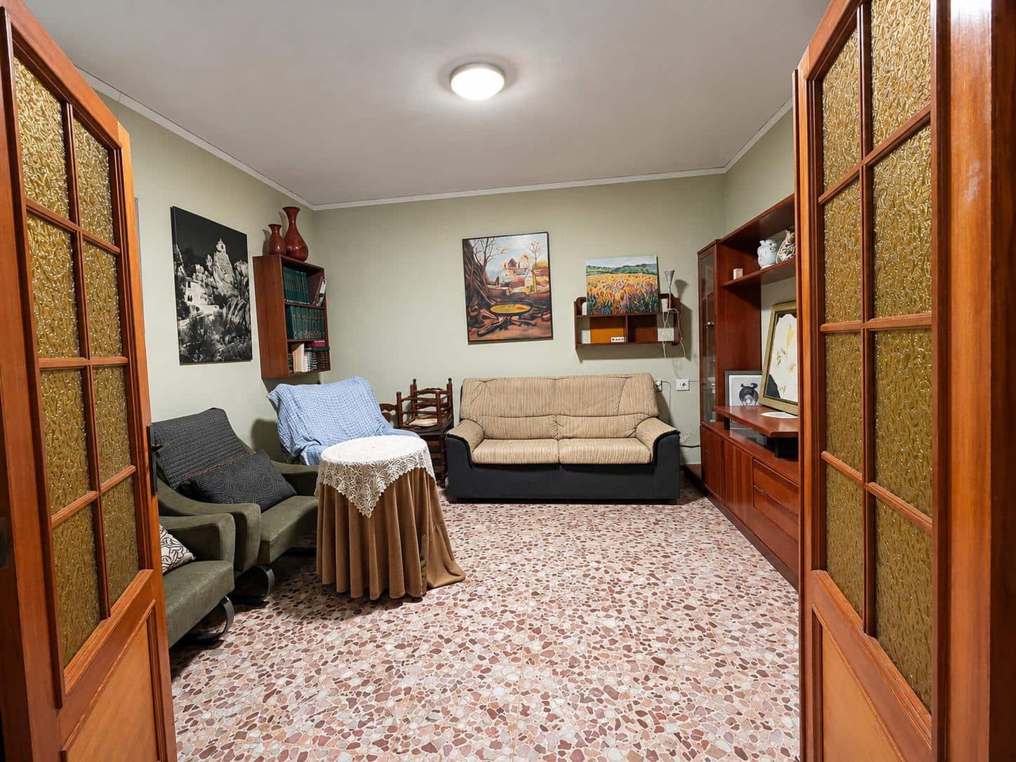 5 slaapkamer Huis te koop in Carcaixent met garage - € 180.000 (Ref: 10173970)